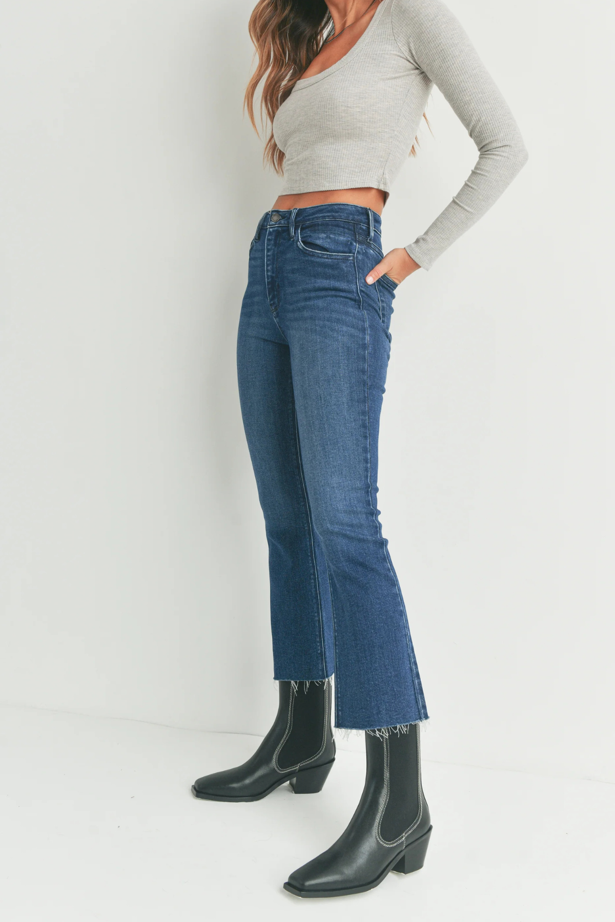 JBD Cropped Demi Flare