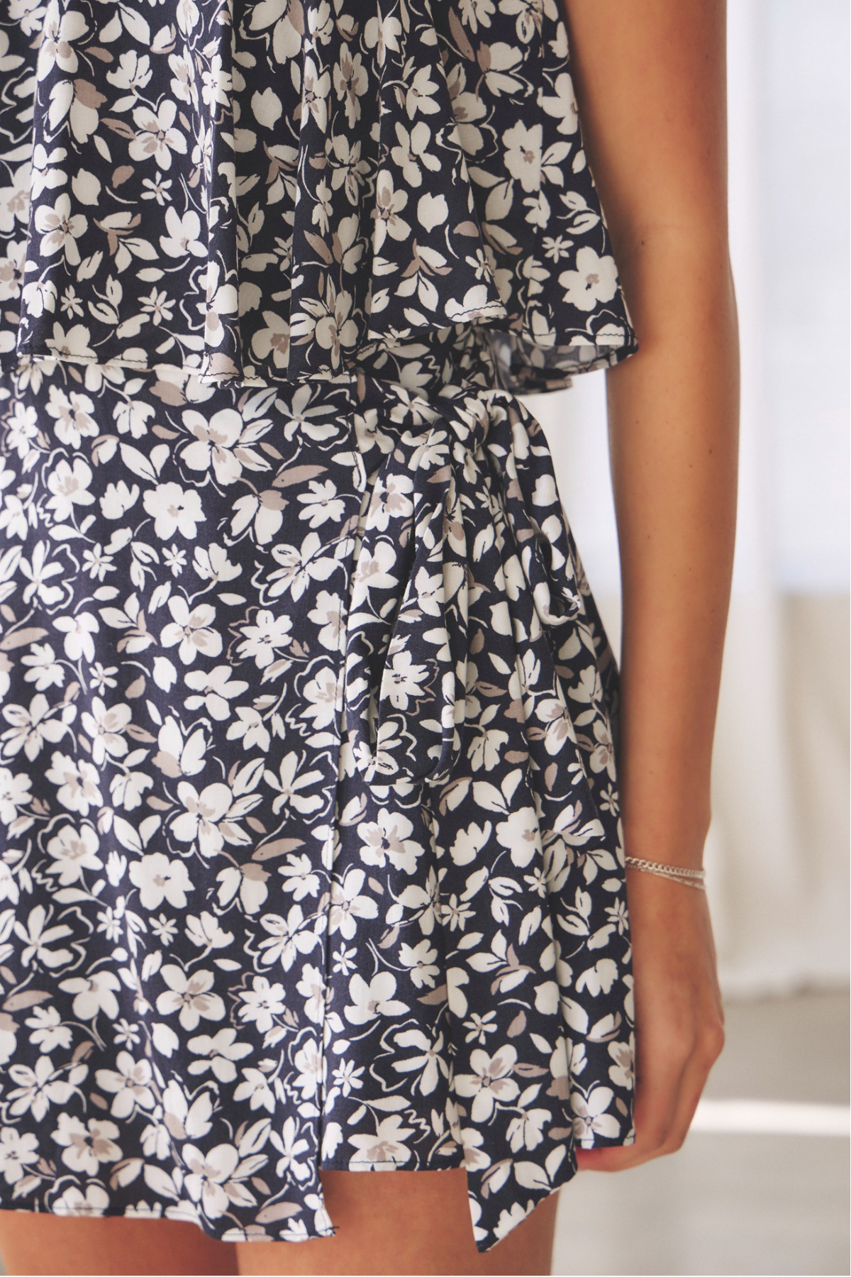 Sleeveless Ruffle Wrap Romper