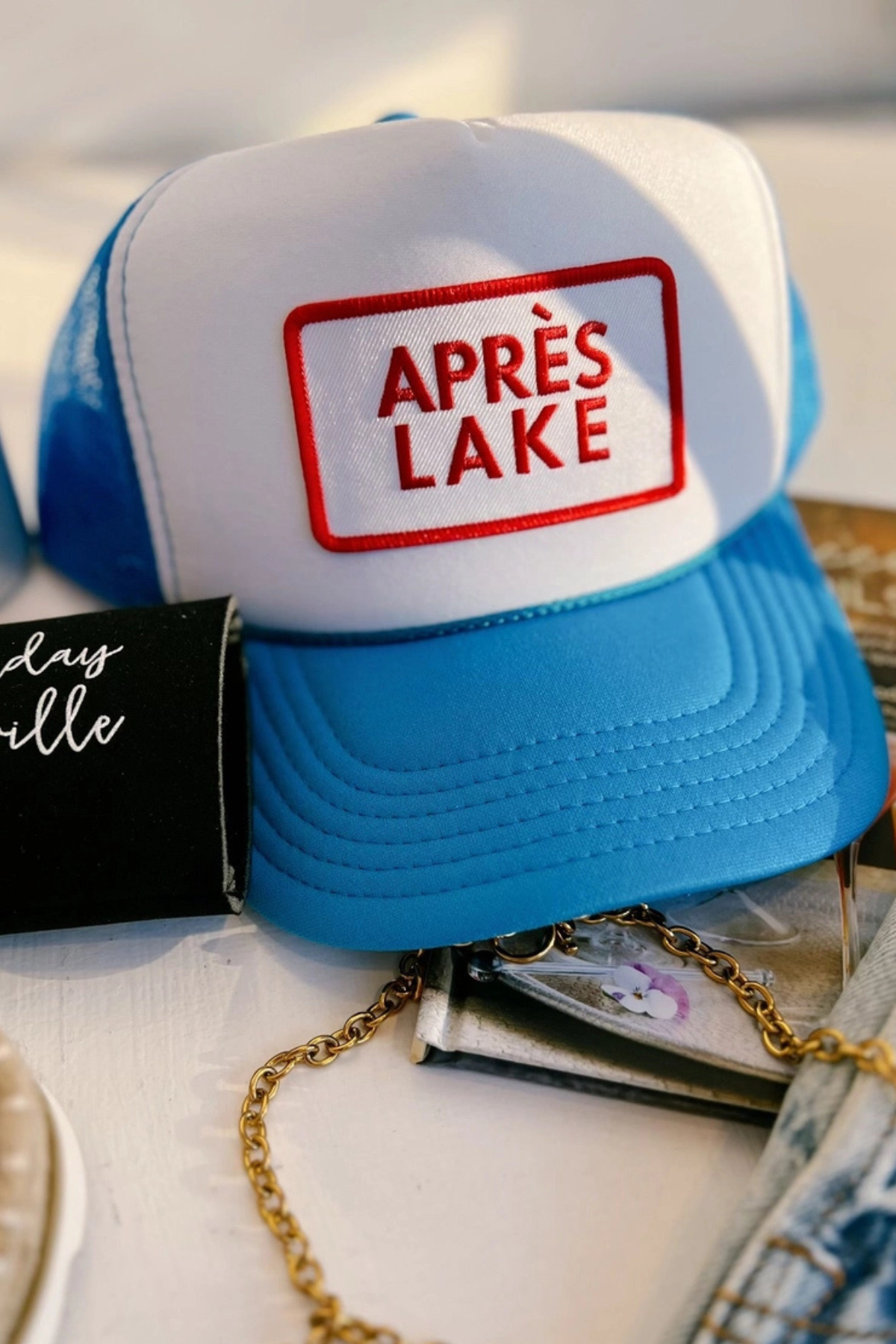 Après Lake Trucker Hat