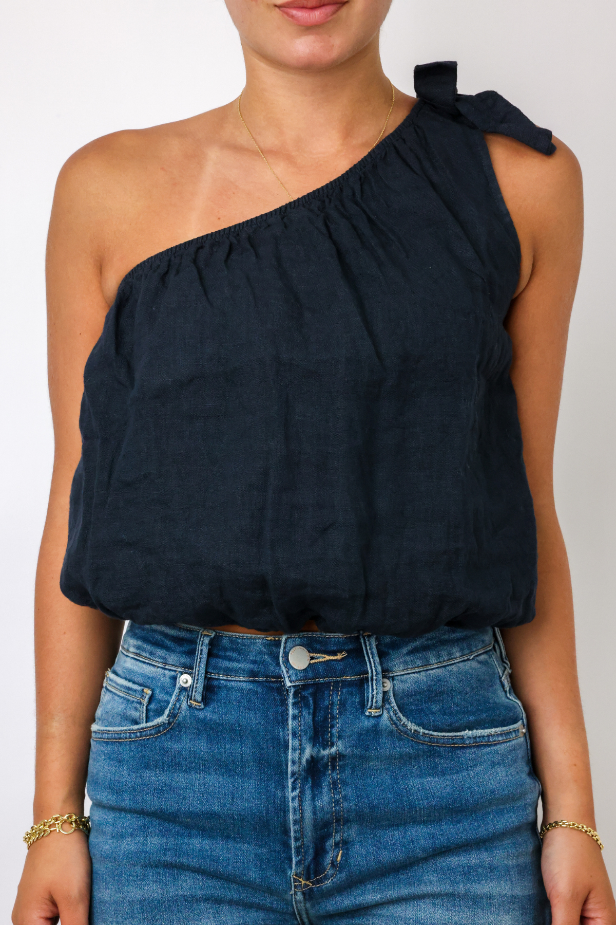 Milio Milano One Shoulder Bubble Hem Top