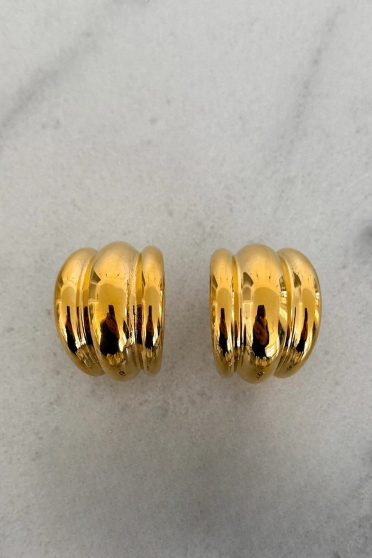 Bella Hoops