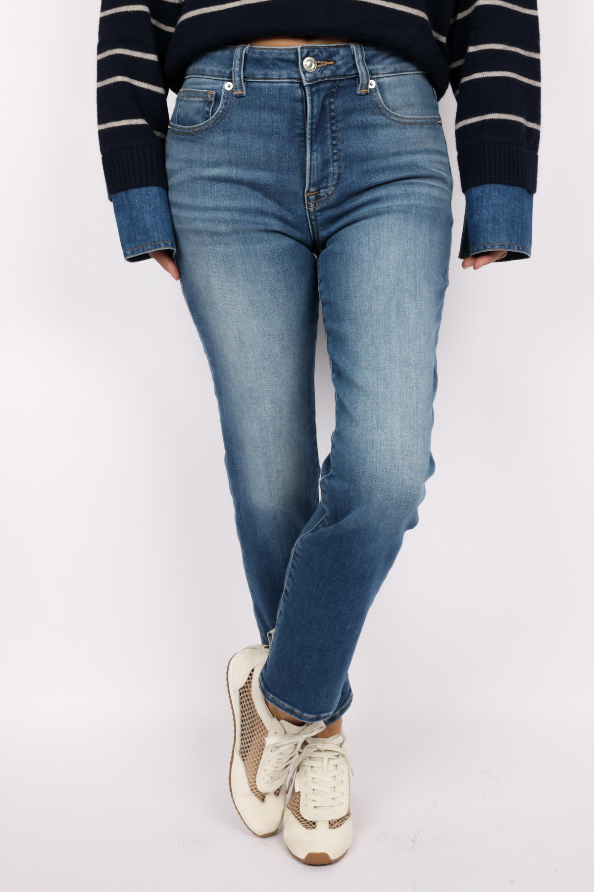 Good American Good Legs Straight Jeans