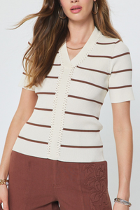 V-Neck Fitted Knit Top