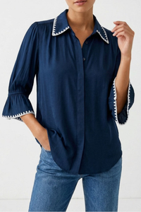 Contrast Trim Flounce Sleeve Blouse