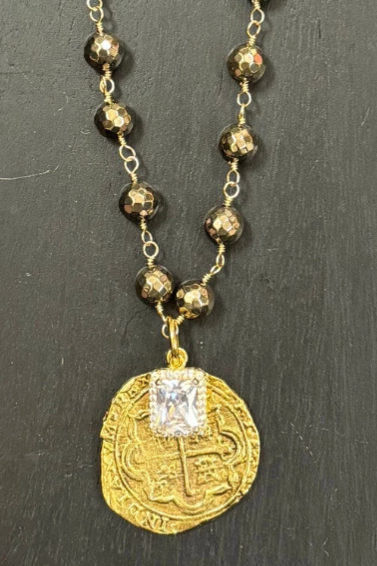 Medallion And Crystal Pendant Beaded Necklace