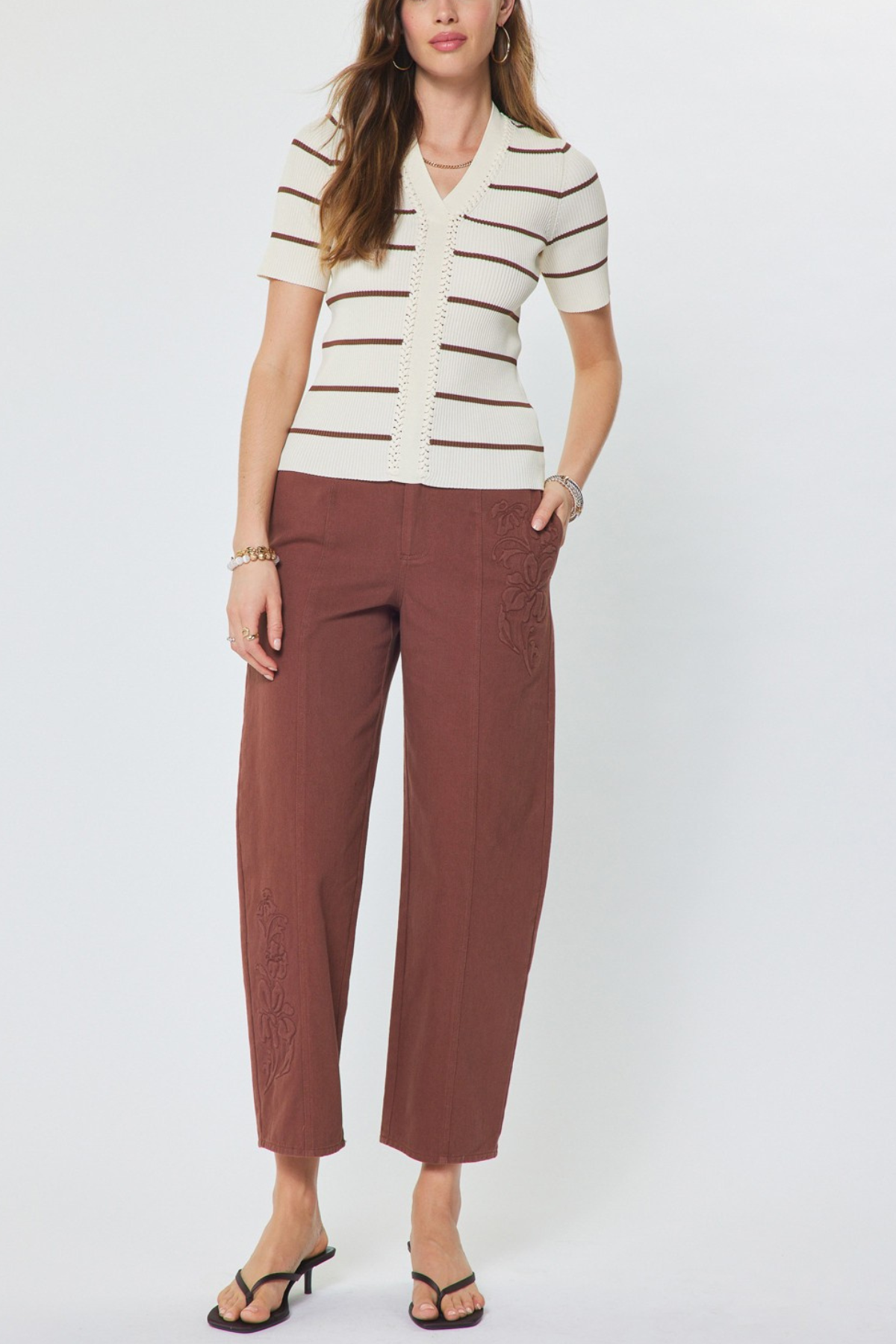 V-Neck Fitted Knit Top
