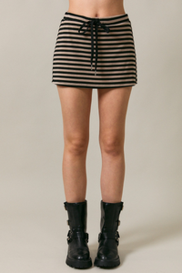 Mid Rise Skirt