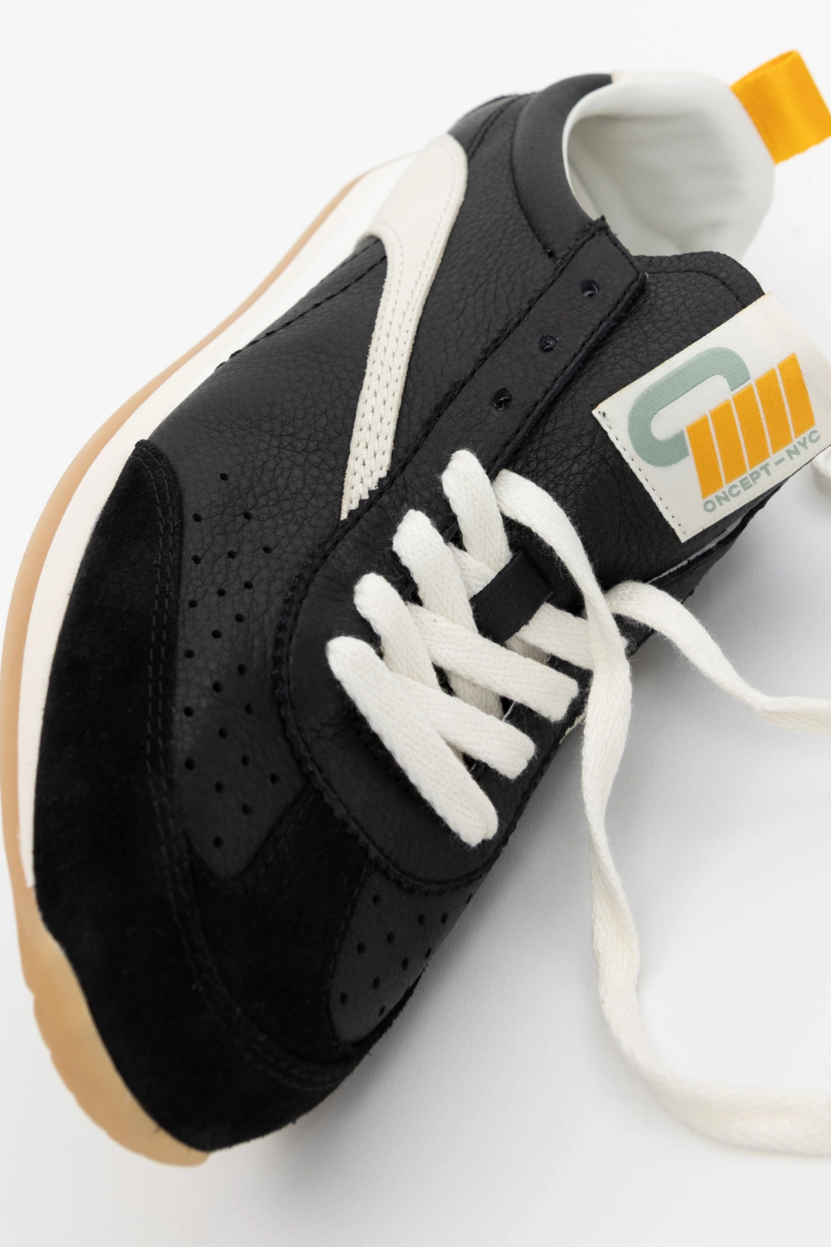 Oncept Stockholm Sneaker