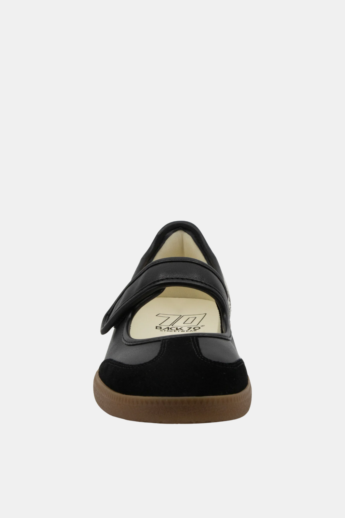 Back 70 Aya Sneaker