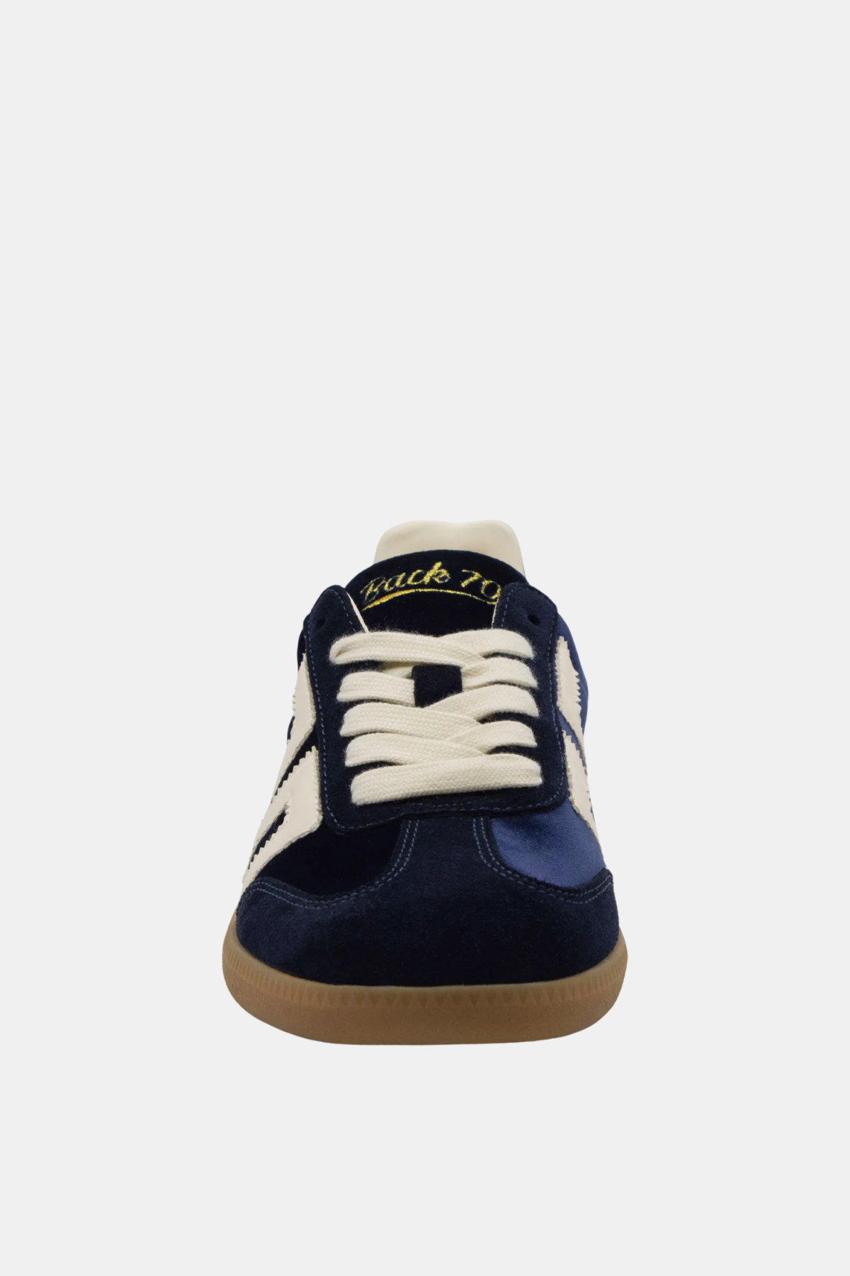 Back 70 Cloud W26 Sneaker
