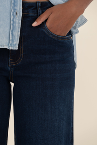 Kut Jean High Rise Wide Leg