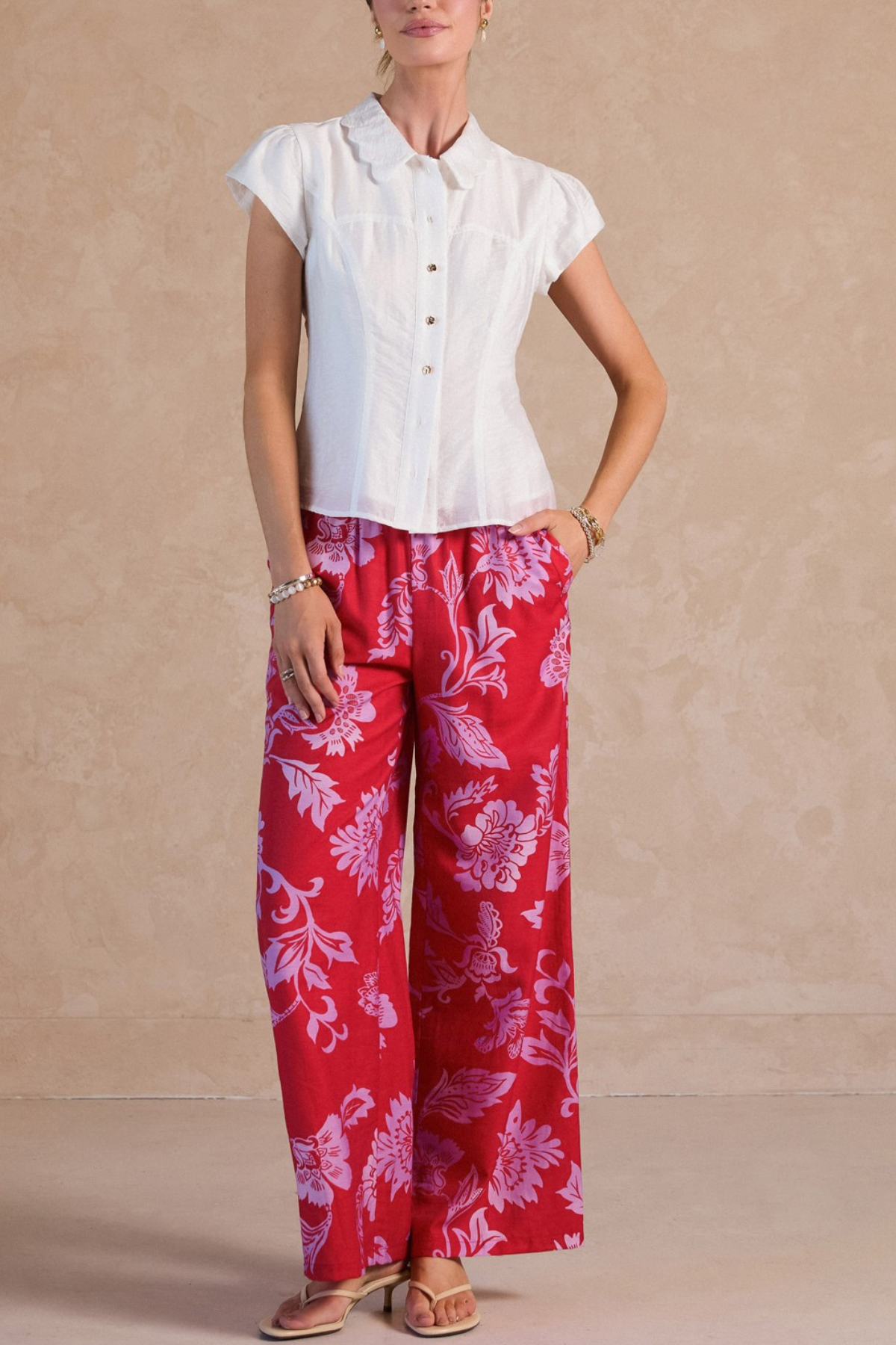 Scalloped Edge Collar Cap Sleeve Top