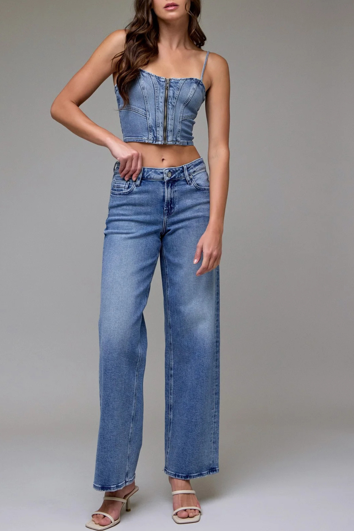 Hidden Logan Mid Rise Dad Jean