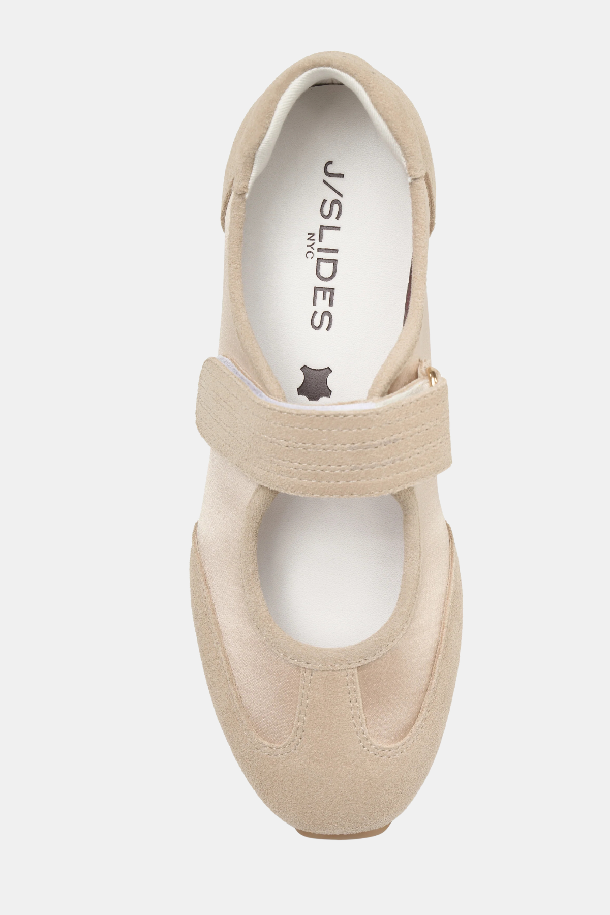 JSlides Patricia Sneaker