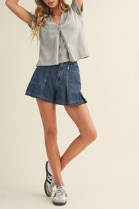 Patch Pocket Pleated Denim Shorts