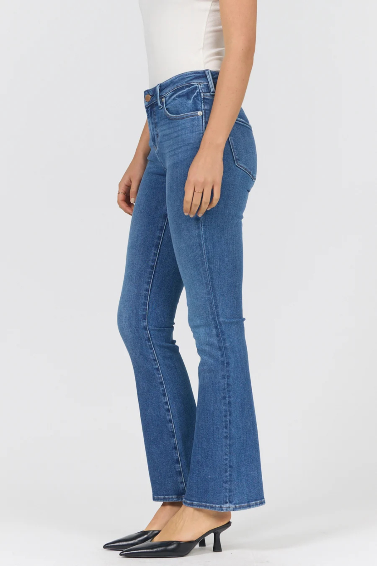 Jaxtyn Mid Rise Bootcut