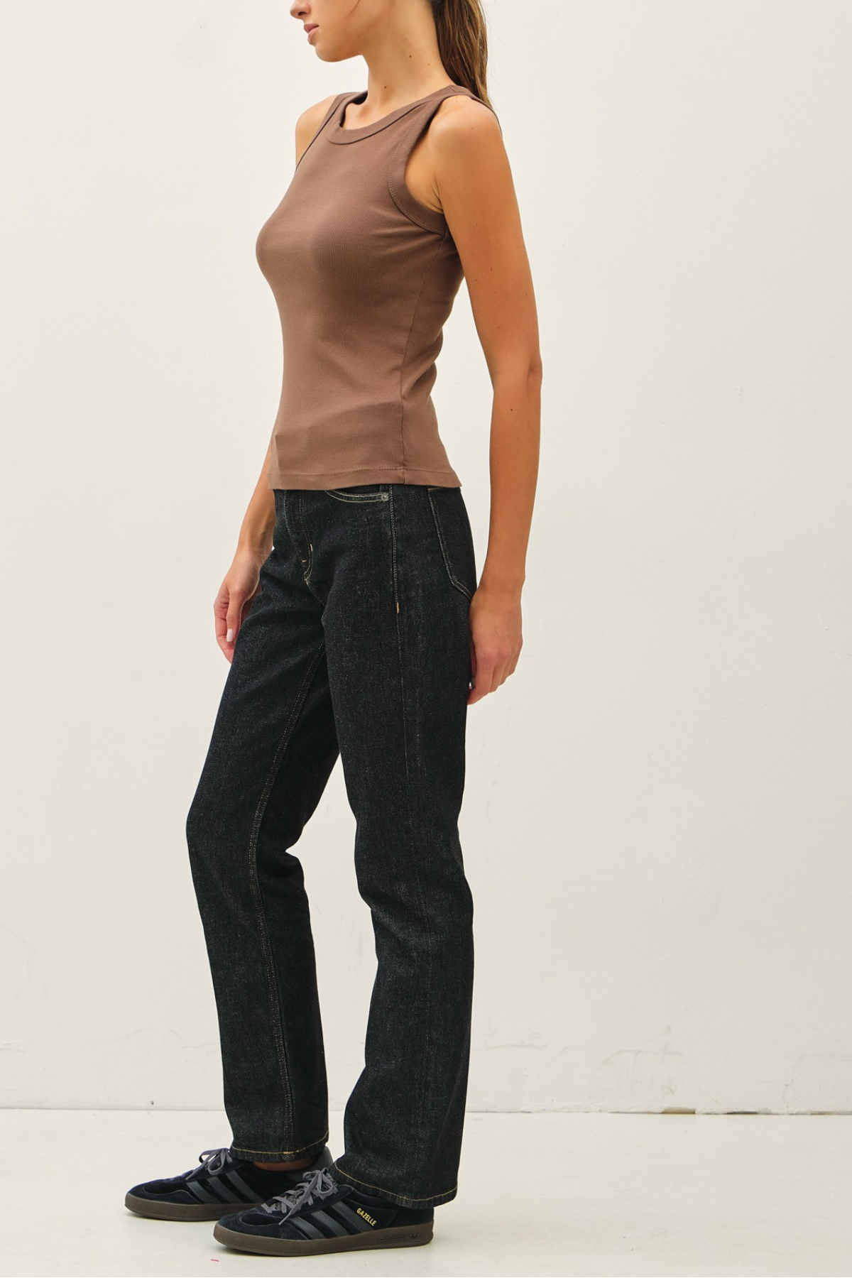 Lexi Basic Round Neck Tank