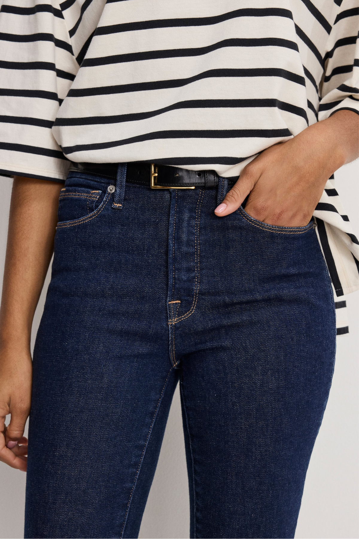 Good American Good Legs Straight Jeans