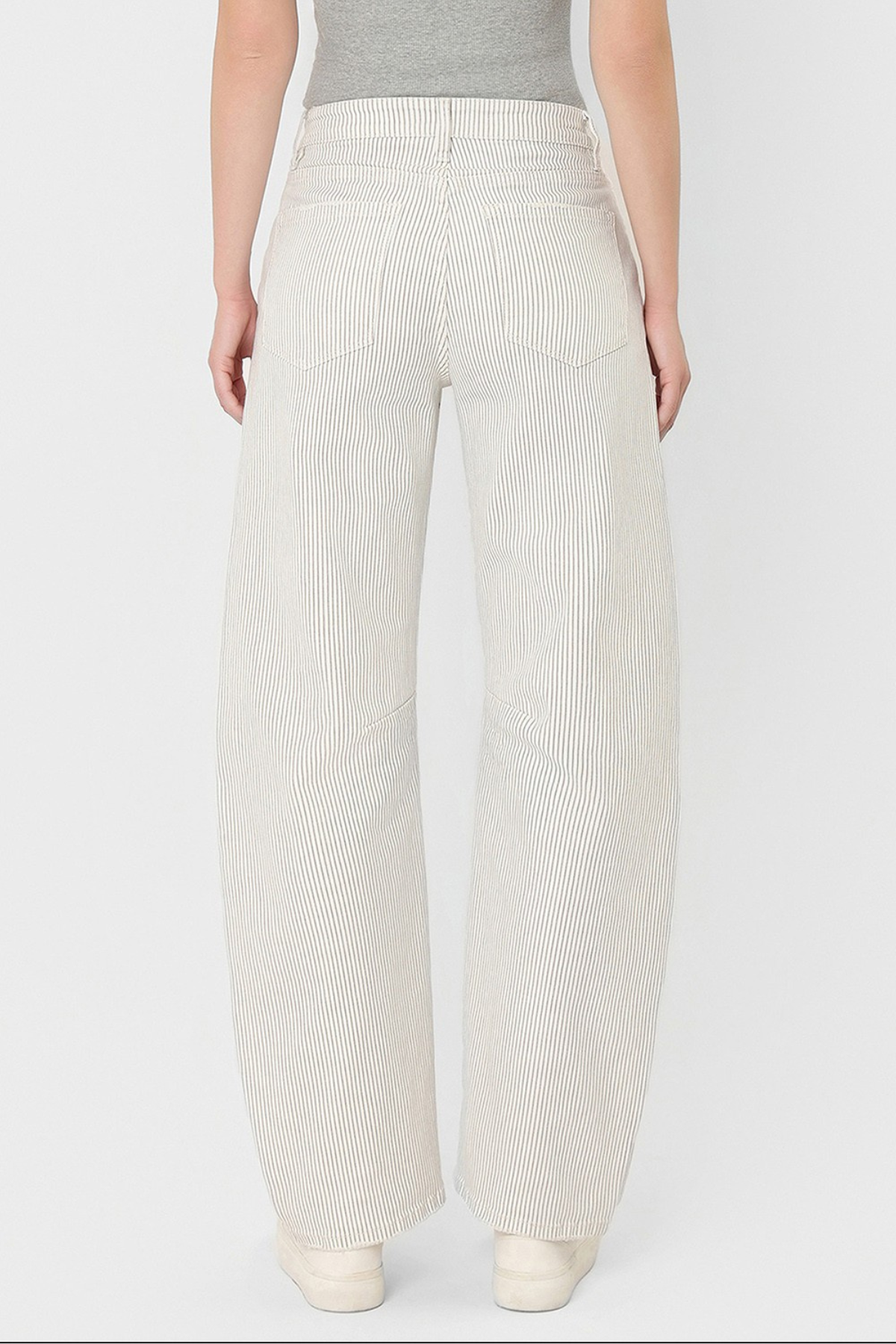 Vervet High Rise Crop Barrel Jeans