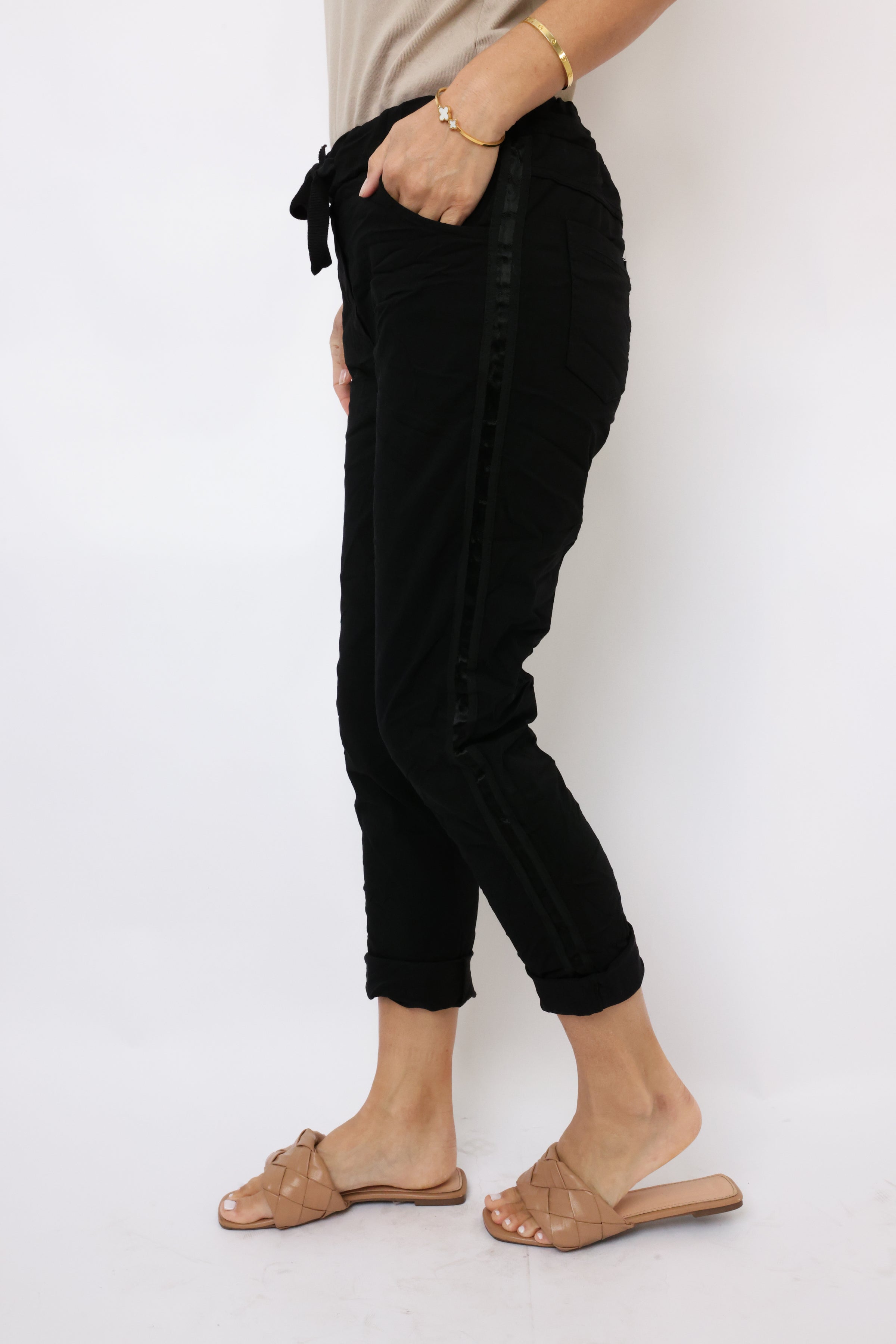 Ribbon Stripe Drawstring Crinkle Jogger