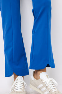 Lilly Pulitzer Luxletic 28" Corso Scallop Kick Flare Pant