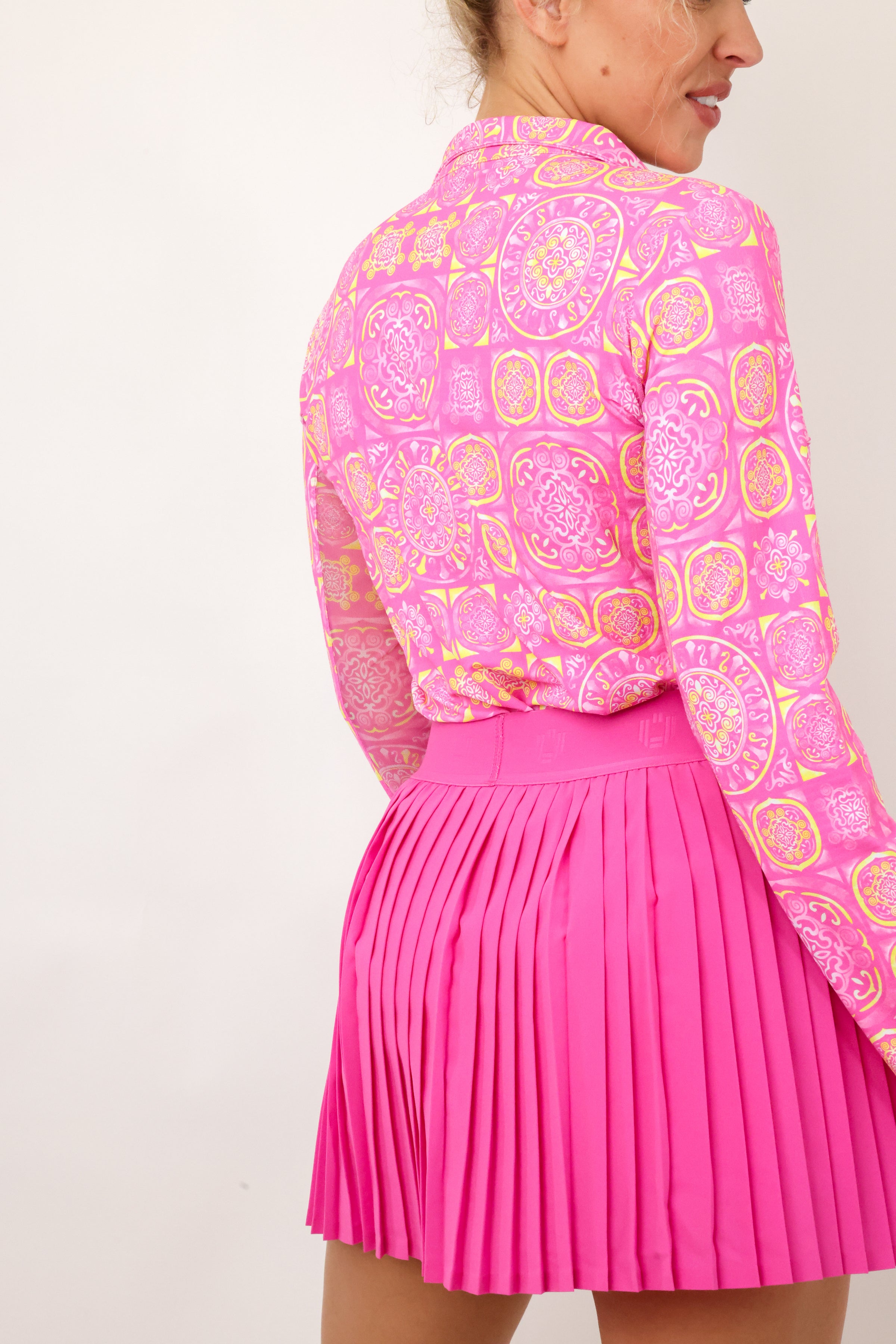 IBKUL Long Sleeve Mock Neck Top