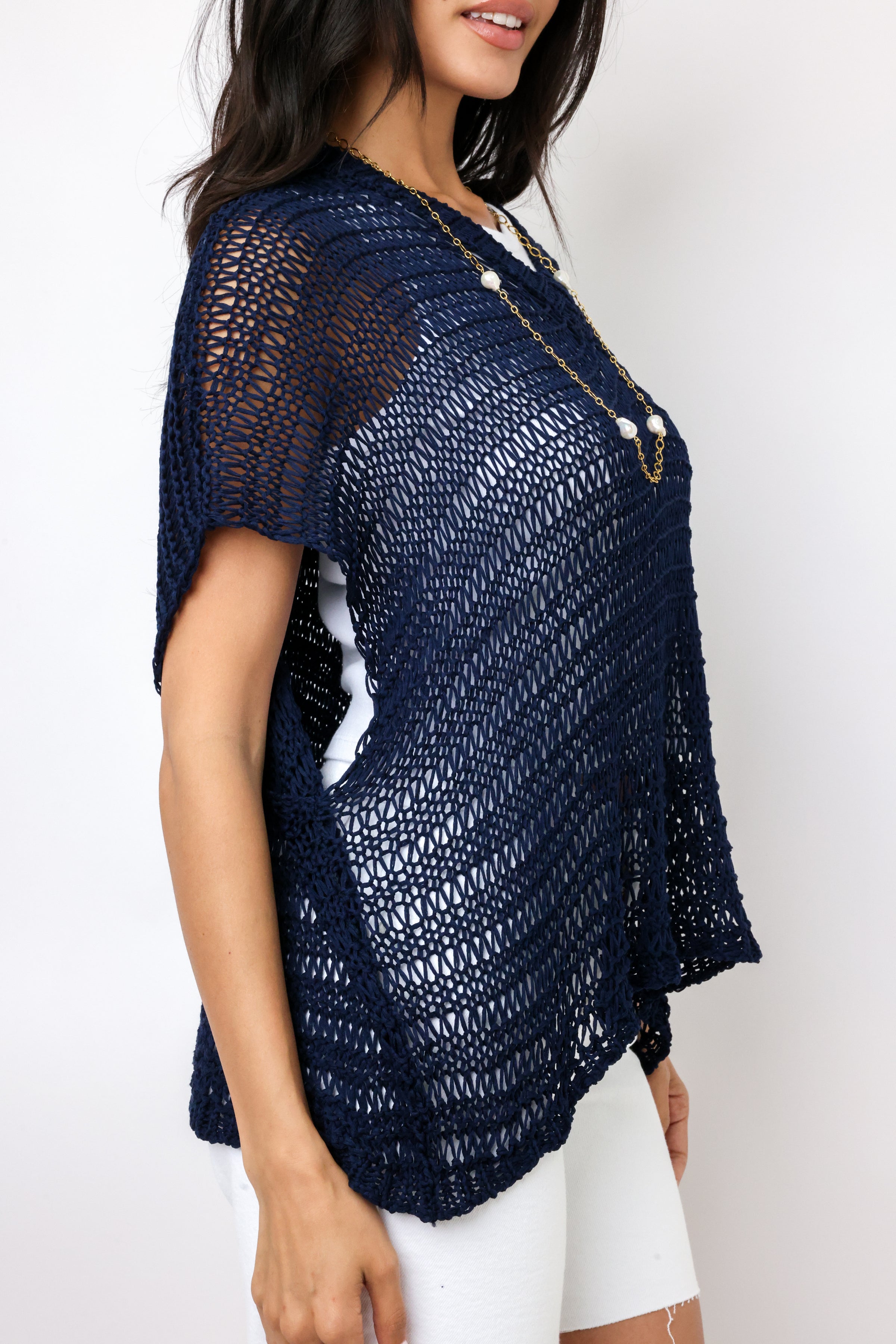 Milio Milano V-Neck Crochet Knit Top