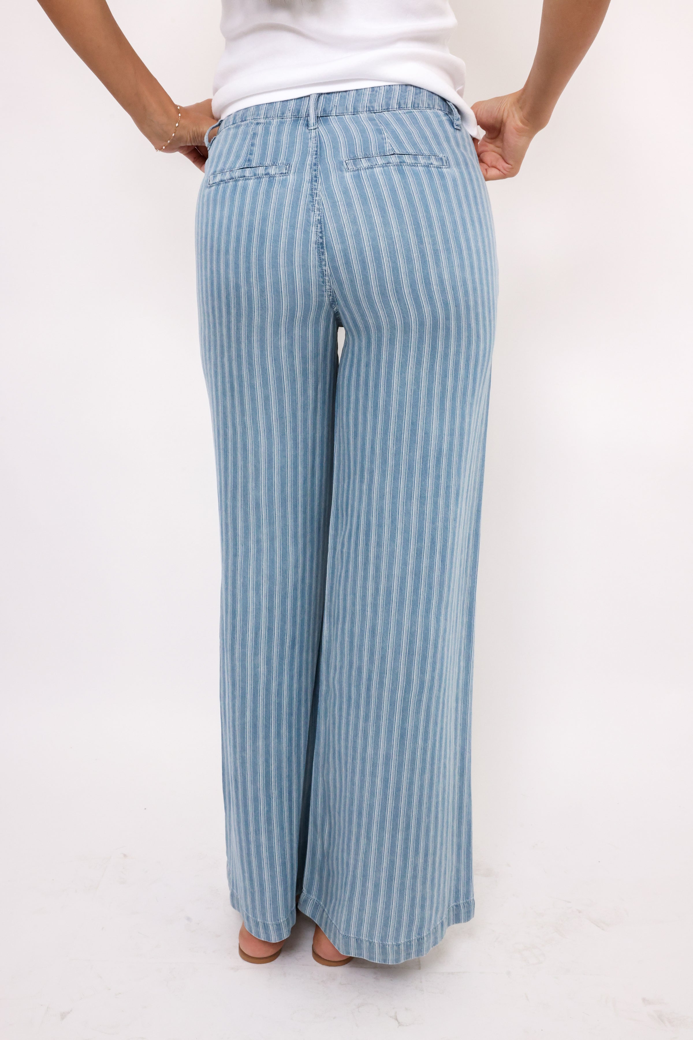 Kut Ryan High Rise Wide Leg