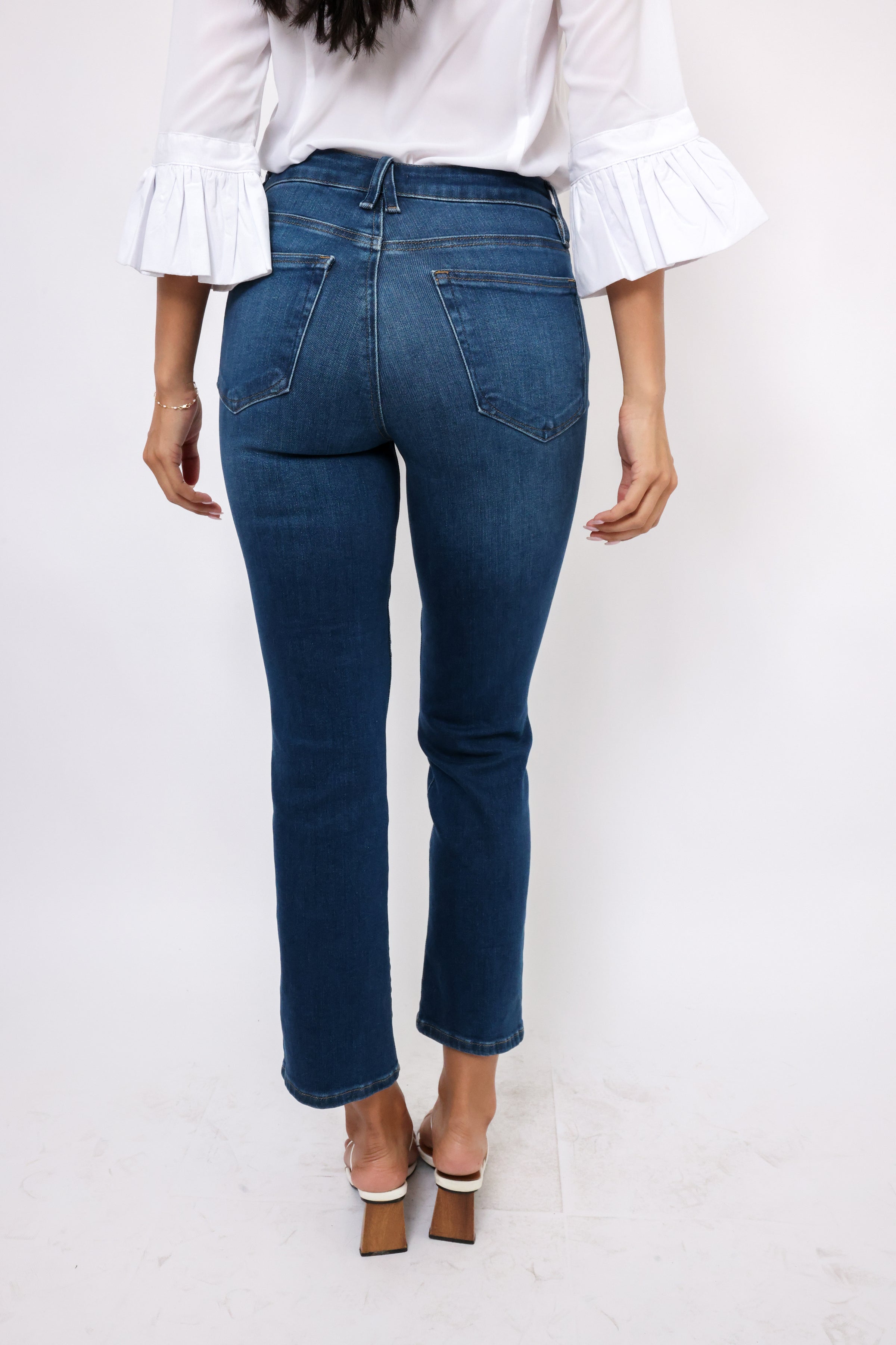 Good American Soft Tech Straight Jeans