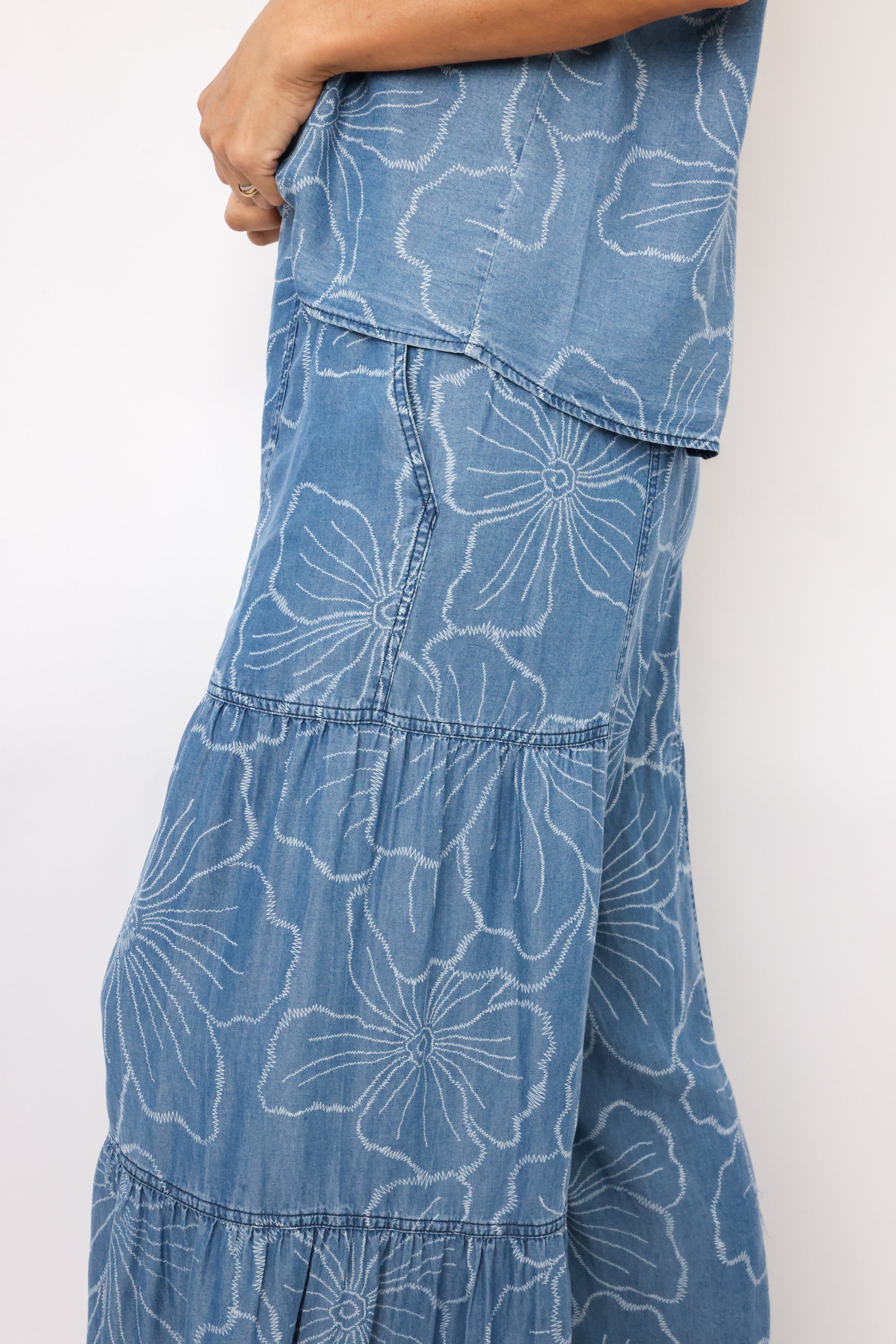 Tiered Wide Leg Pant