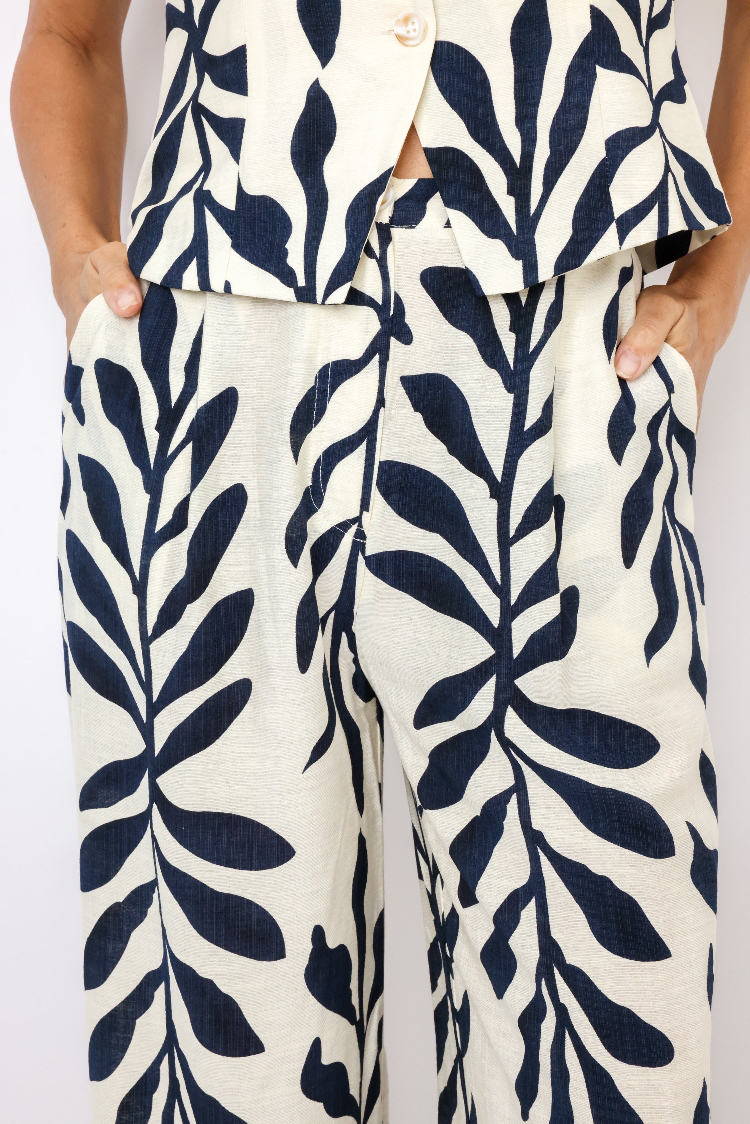 High Waisted Pants