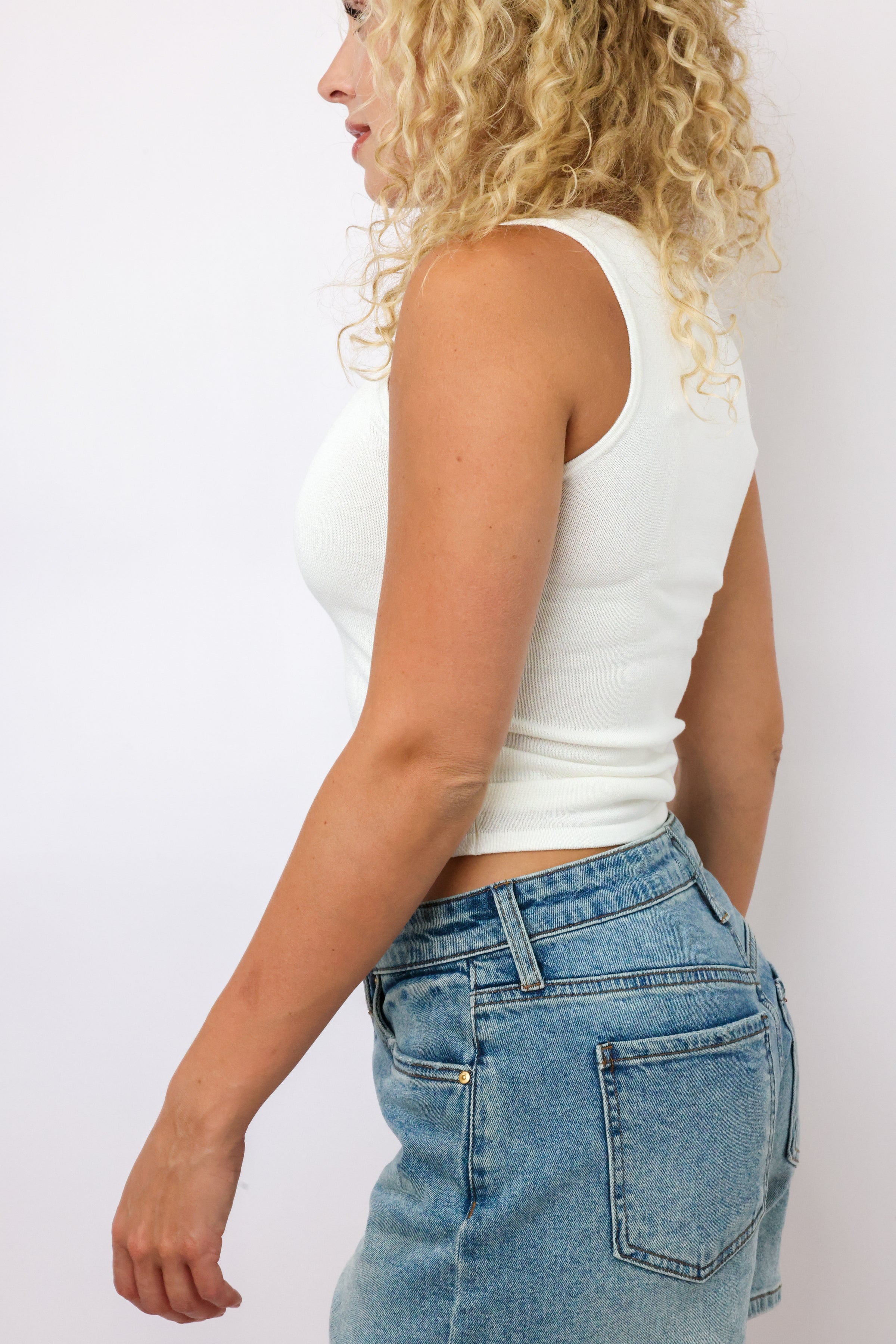 Round Neck Knit Tank