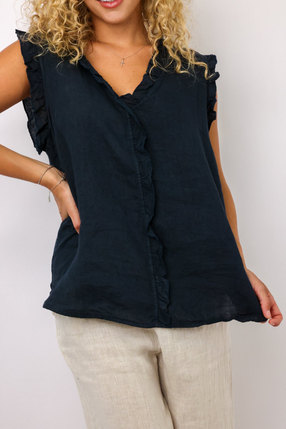 Milio Milano Ruffle Sleeveless Top
