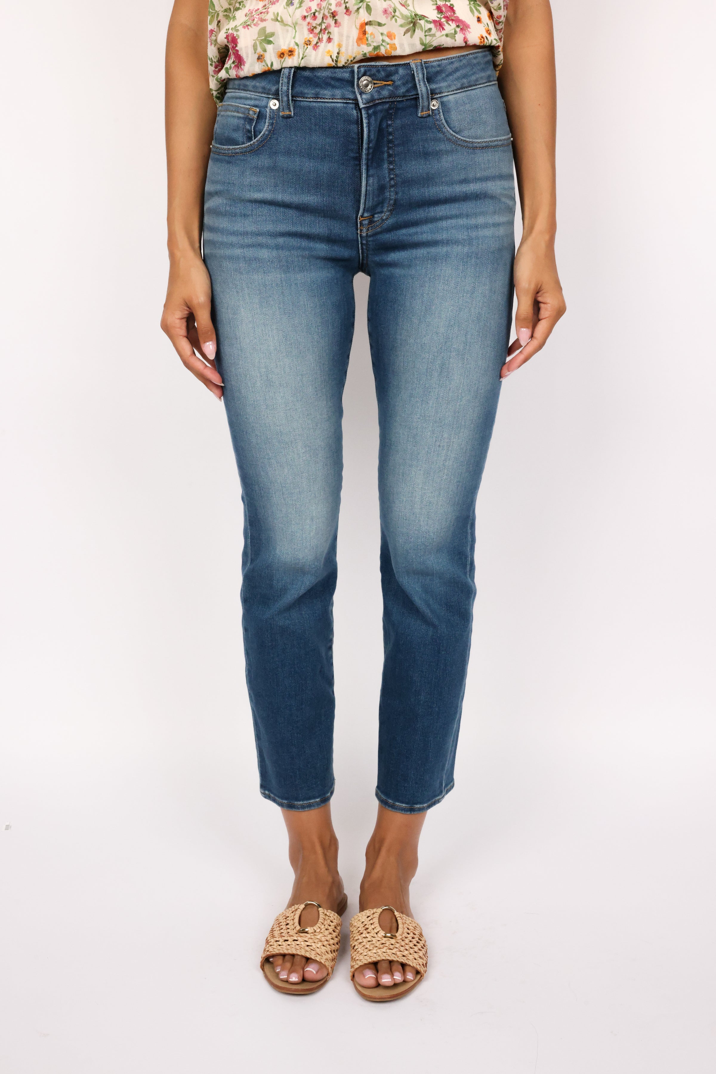 Good American Good Legs Straight Jeans
