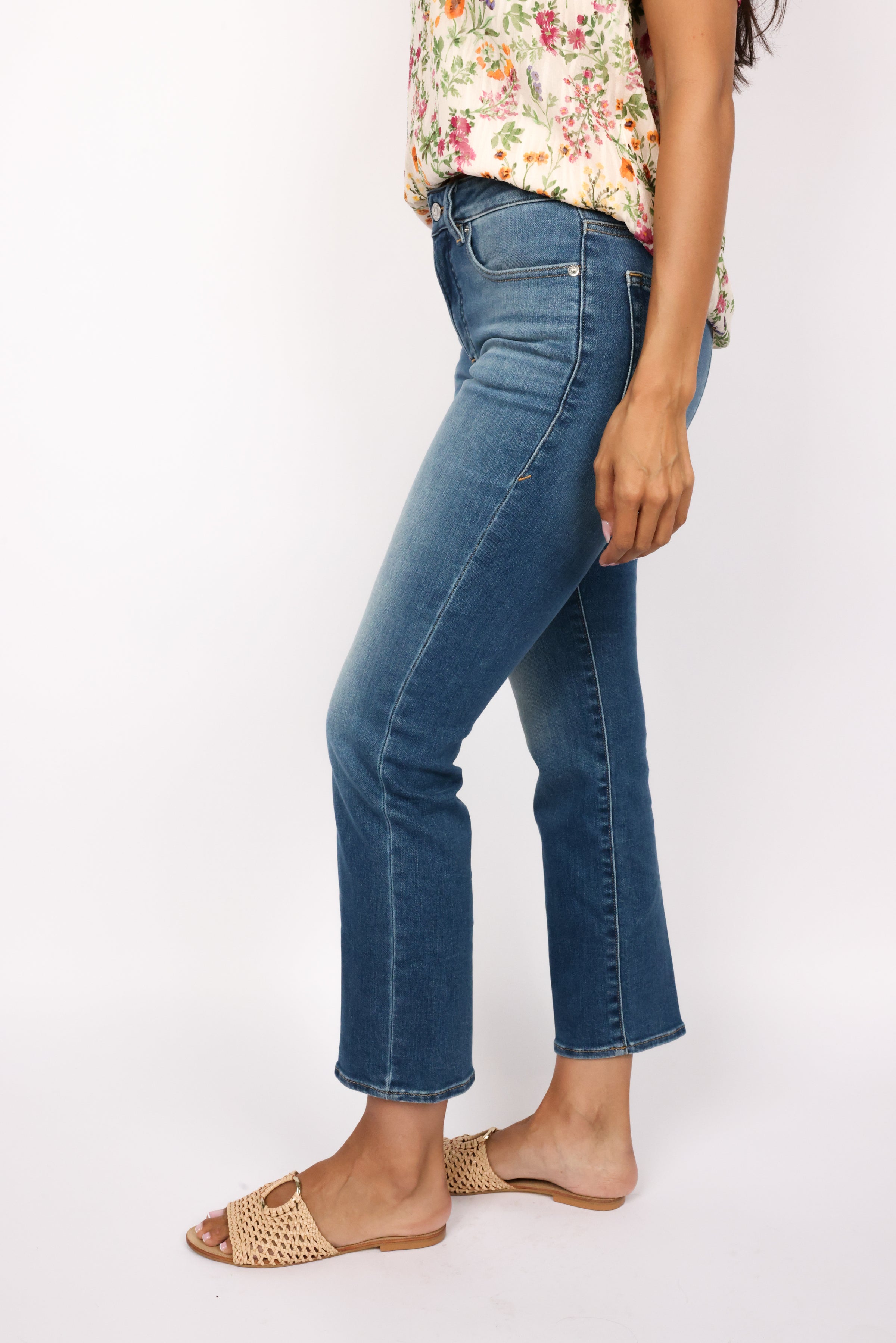 Good American Good Legs Straight Jeans