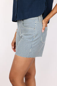 Kut Jane High Rise Shorts