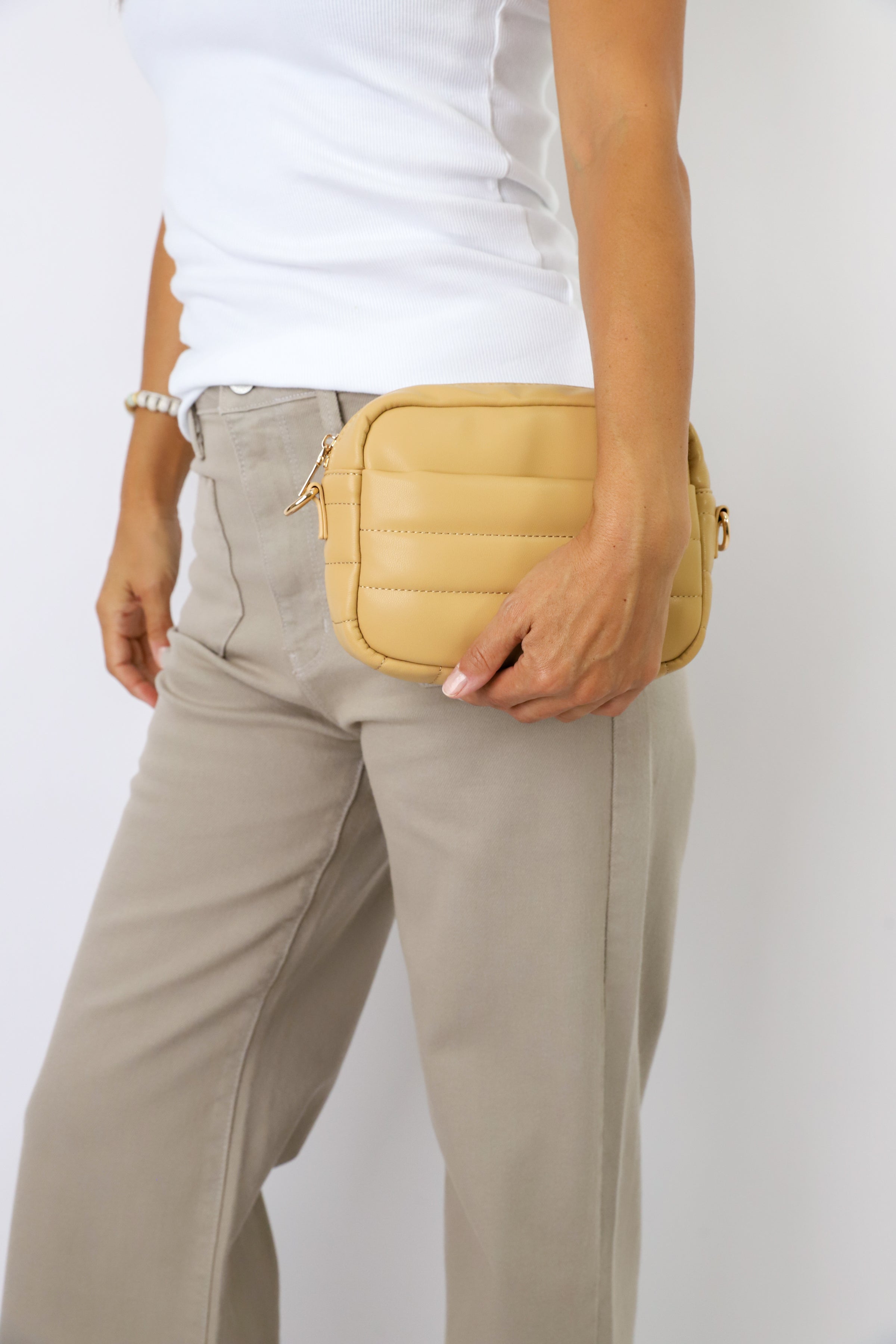 Quilted Zip Top Messenger