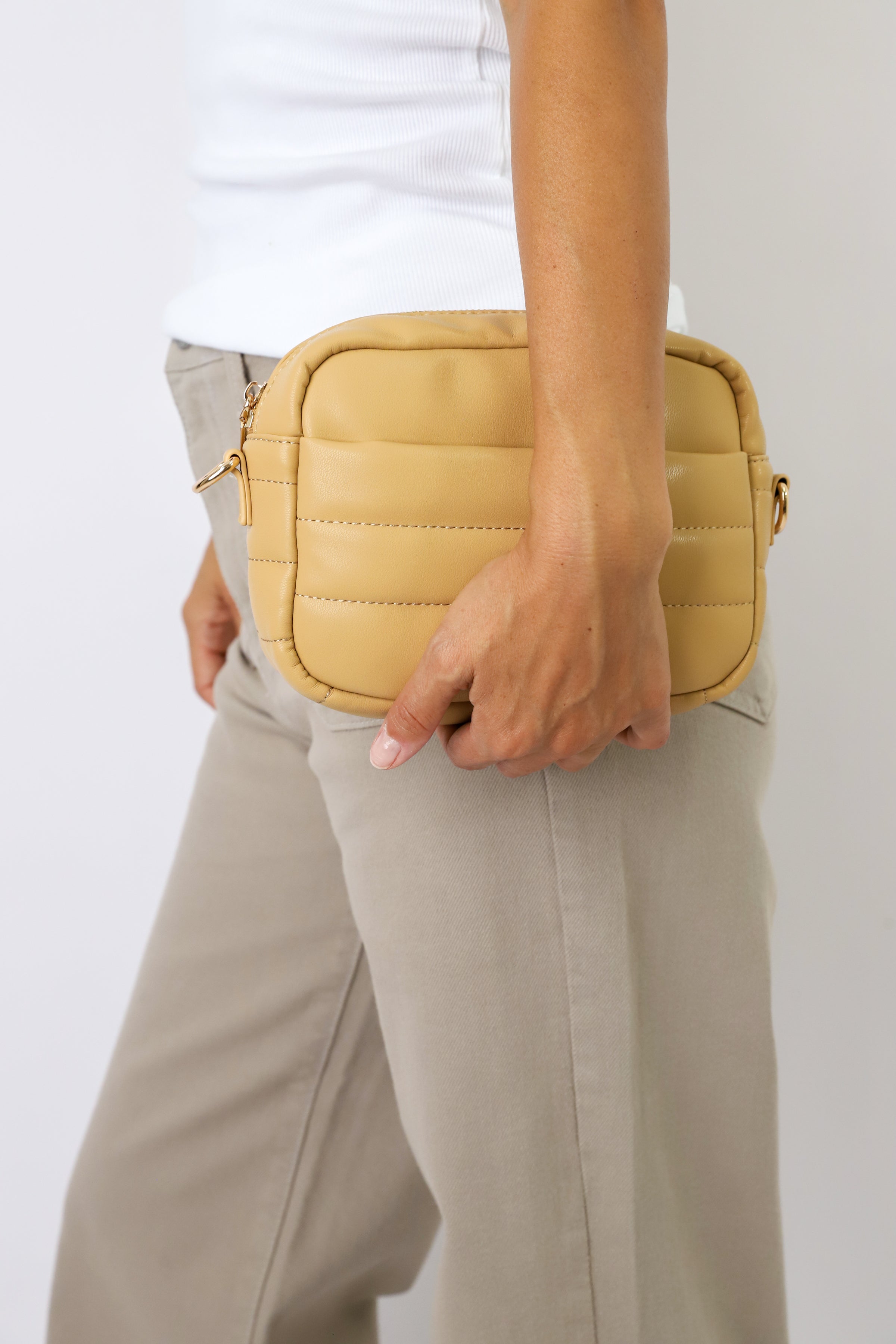 Quilted Zip Top Messenger