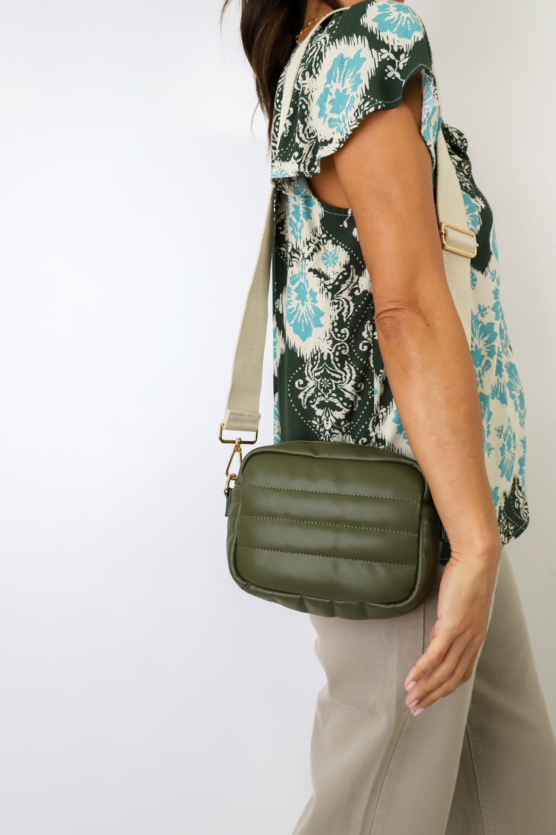 Quilted Zip Top Messenger