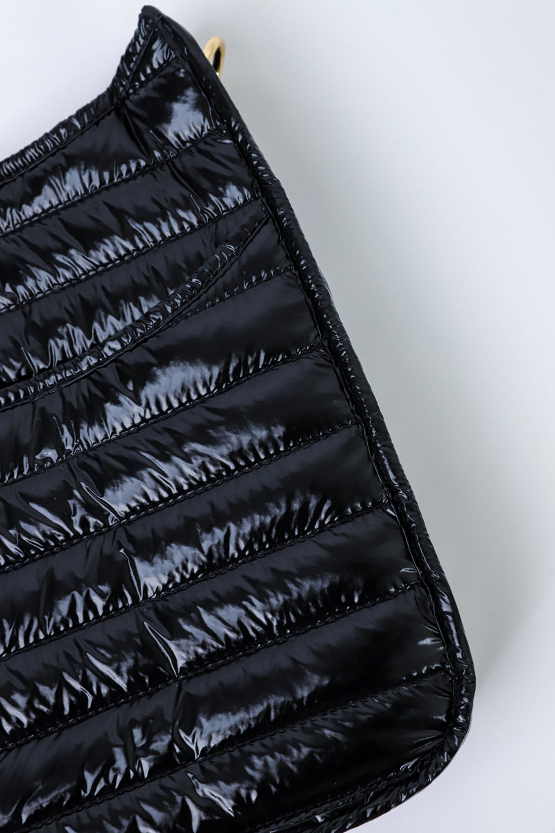 Everly Quilted Puffy Messenger
