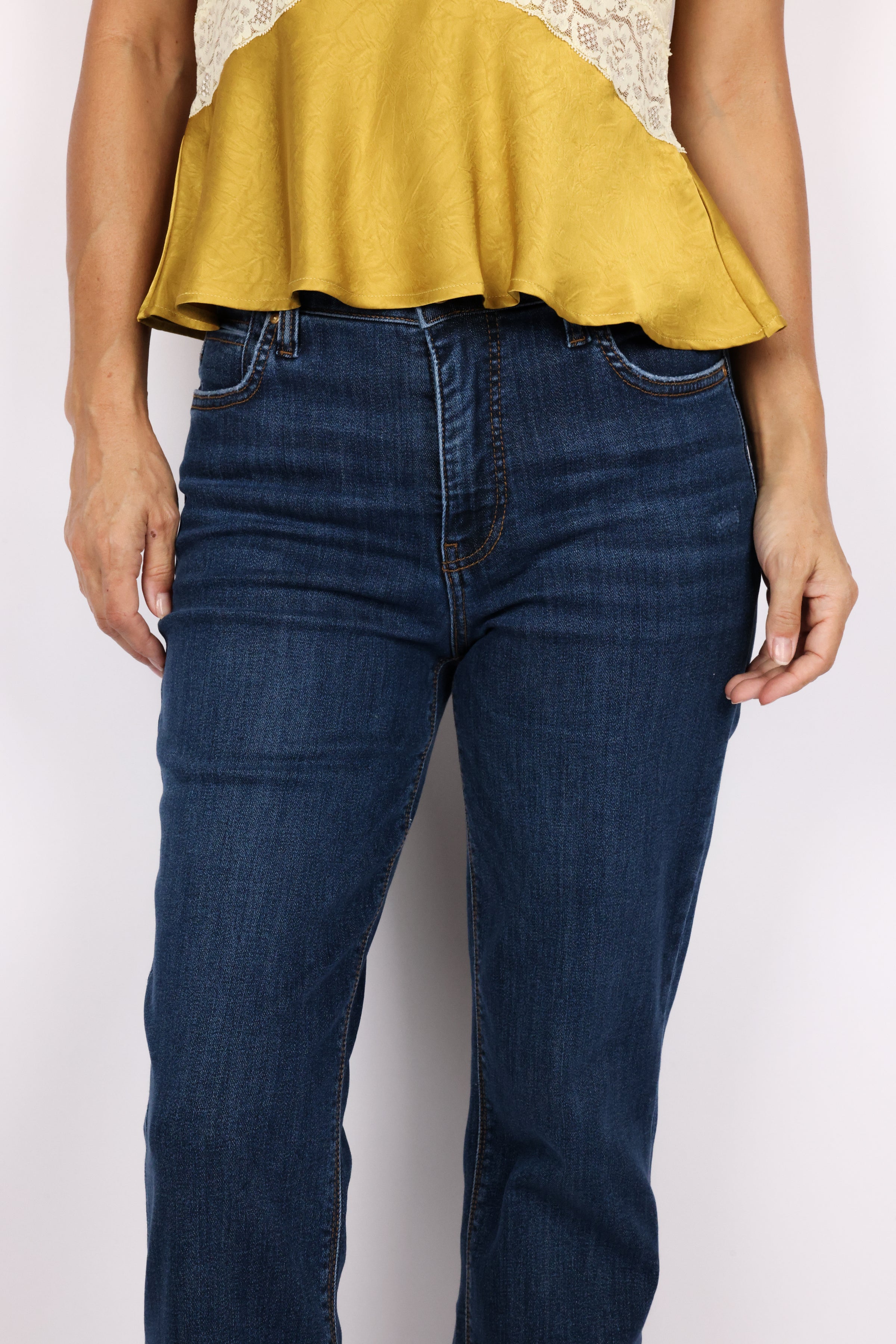 Kut Stella High Rise Fab Ab Flare