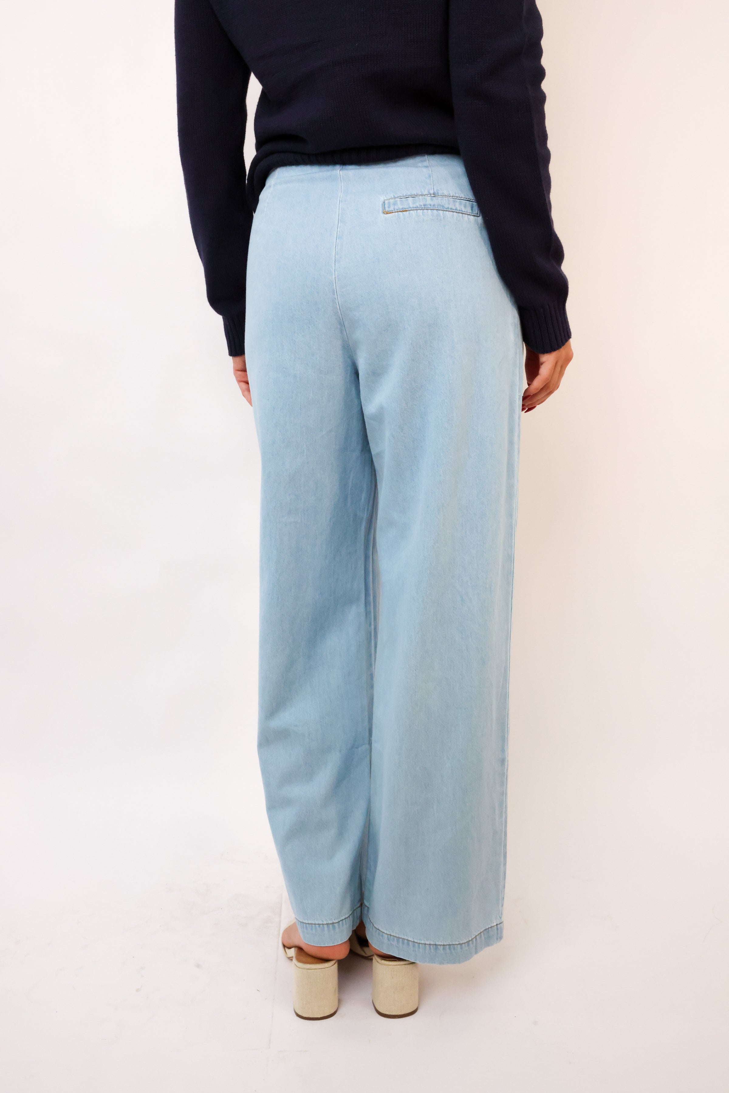 Contrast Waistband Wide Leg Jeans