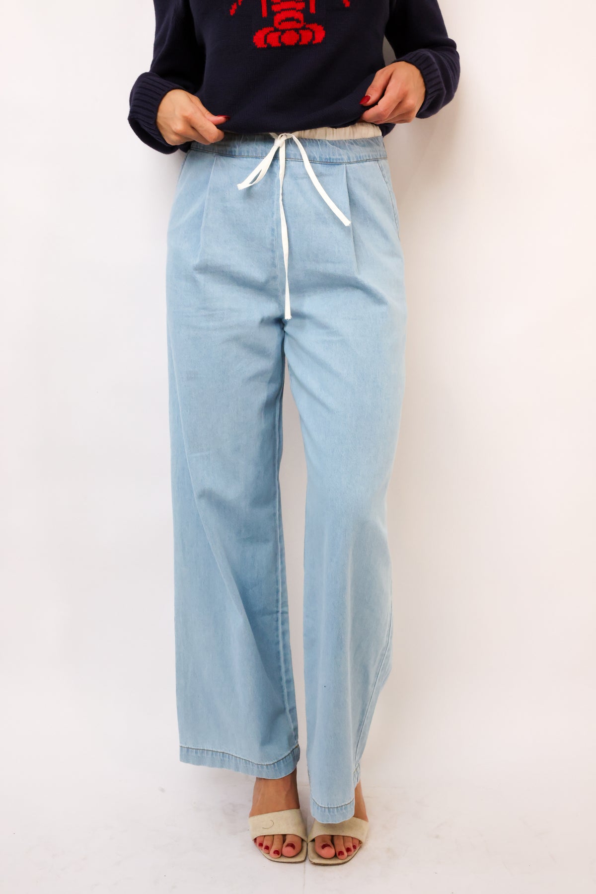 Contrast Waistband Wide Leg Jeans