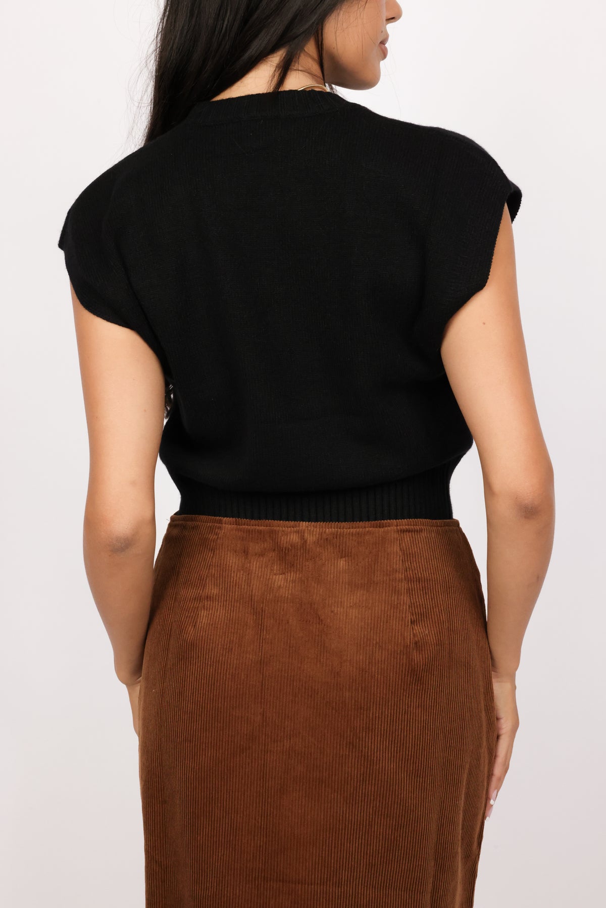 Sleeveless Sweater Top