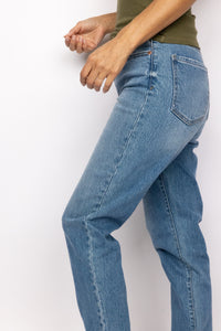 Daze Smarty Pants High Rise Slim Straight
