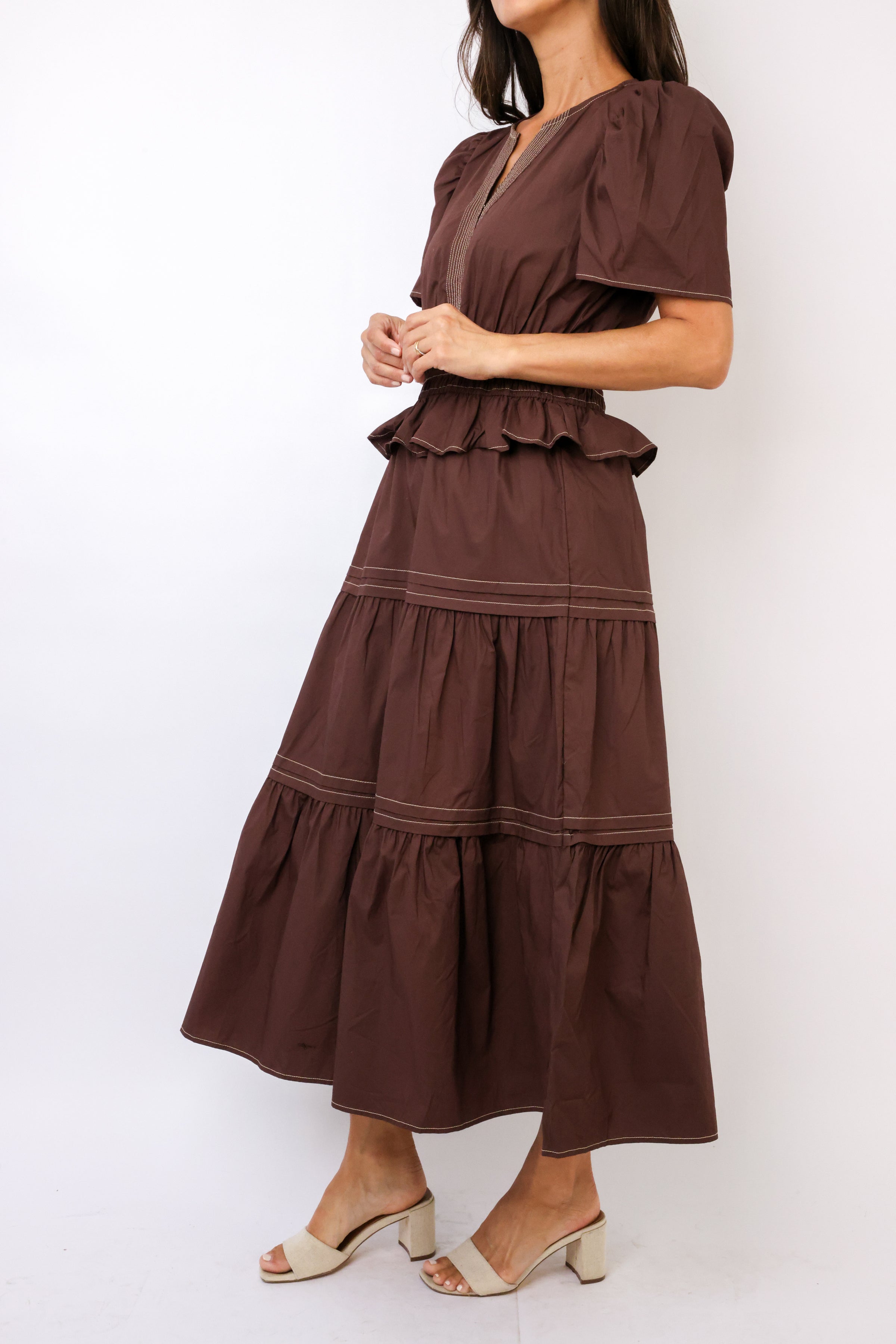 THML Short Sleeve Tiered Midi Dress