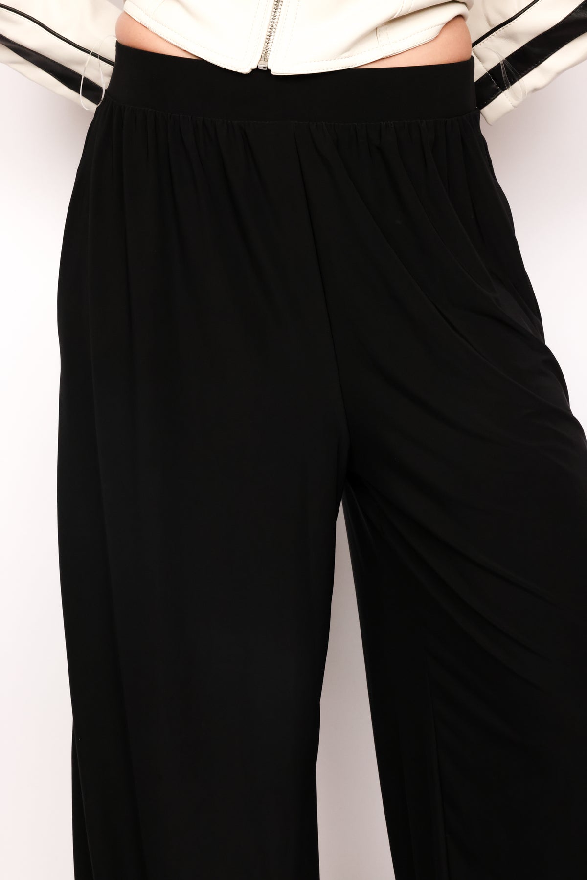 Relaxed Balloon Pants