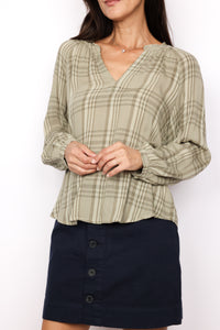 Mono Plaid Flowy Top