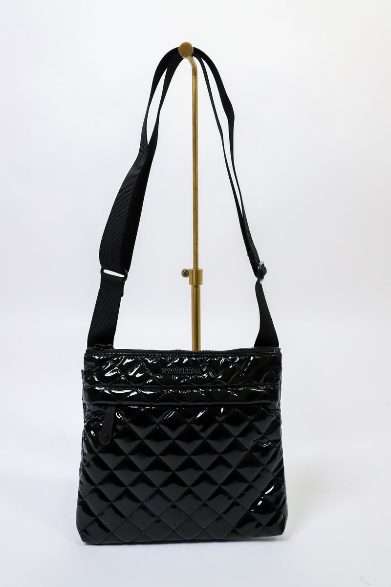 Metro Flat Medium Crossbody