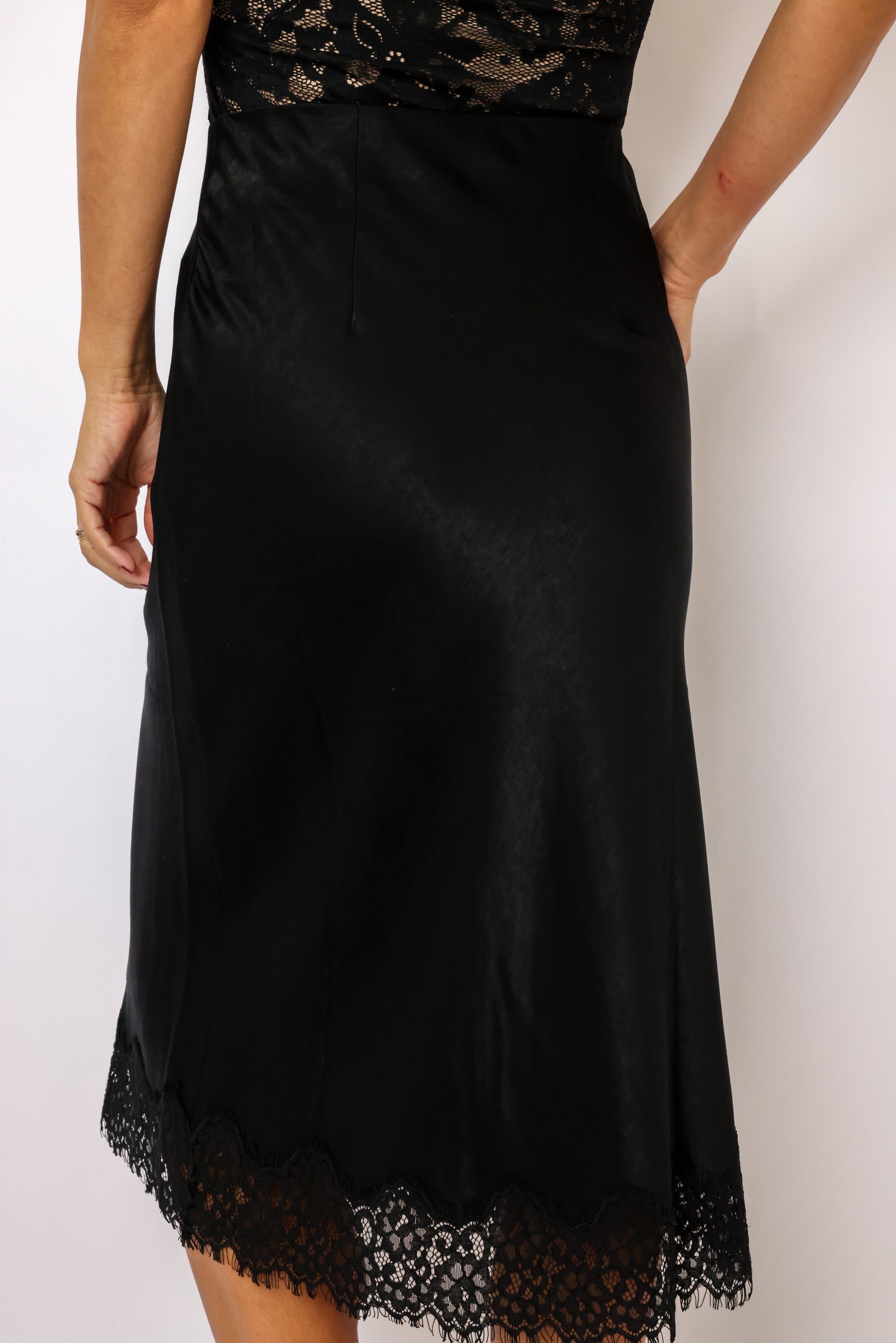 Slip Skirt With Lace